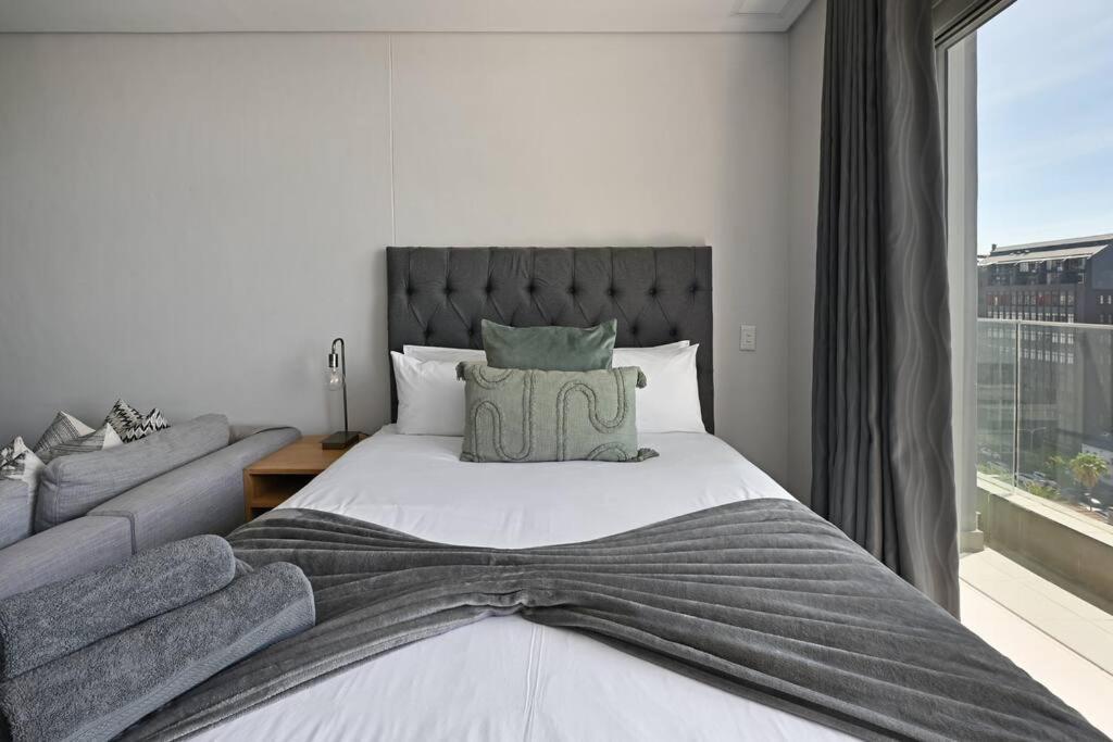 Naalia - The Sentinel Apartment Cape Town Exterior photo